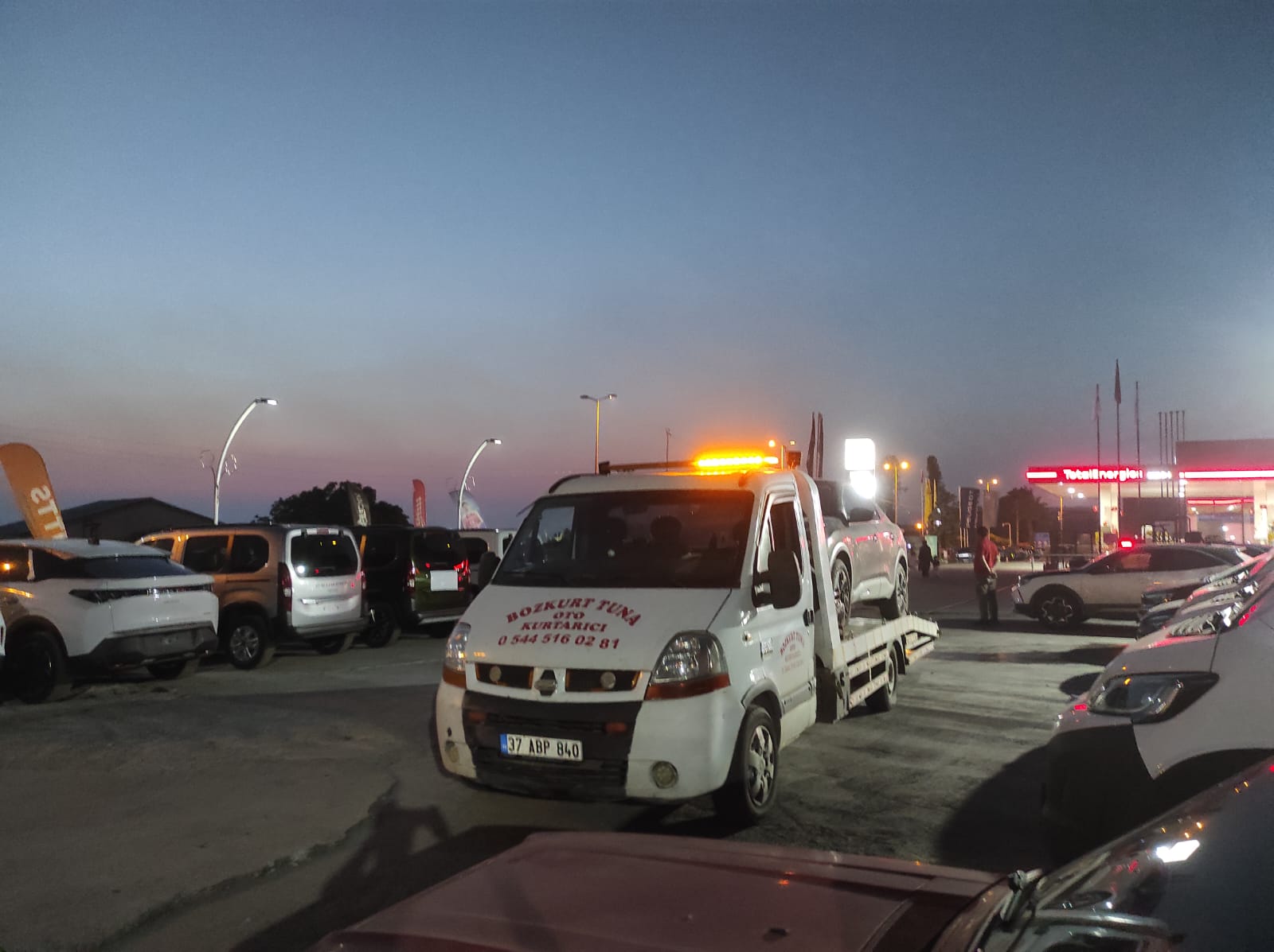 Tuna OTO Kurtarıcı >05445160281-05454245015<